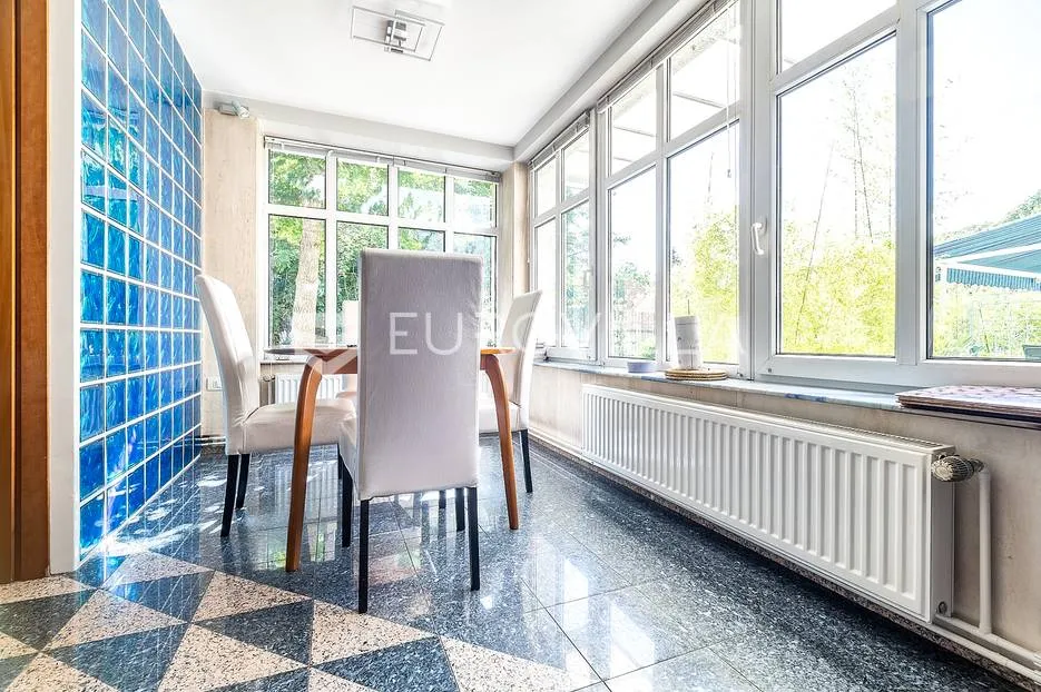 samobor, centar prekrasna obiteljska kuća 760 m² na parceli 1000 m² - slika 11