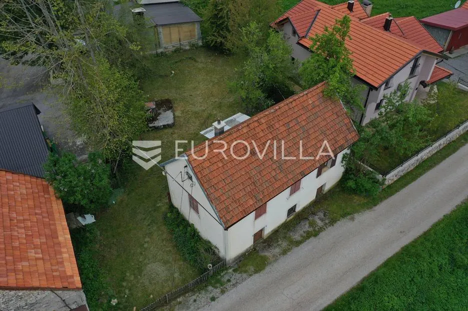 senj, vrzići, starina od 70 m² sa okućnicom od 3.280 m² - slika 2
