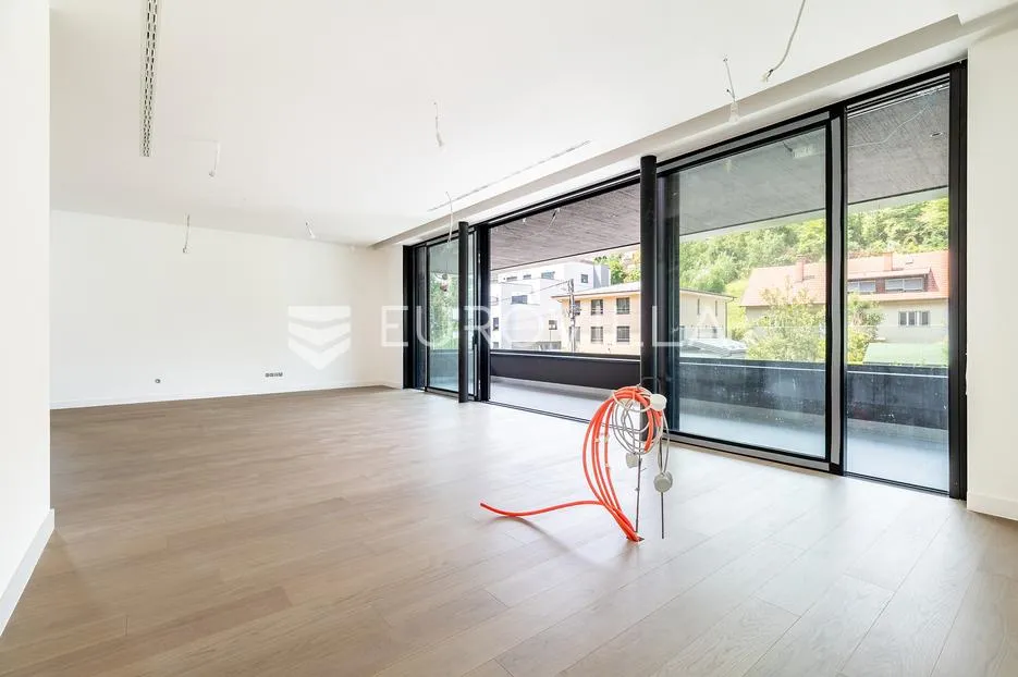 tuškanac, kraljevec, četverosoban stan na 1. katu 193 m² novogradnja - slika 2