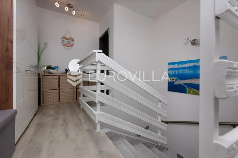 malinska, prekrasna vila s 3 stambene jedinice, bazen, pogled na more - slika 12
