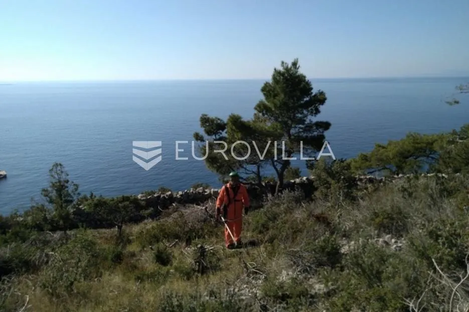 hvar, sv. nedjelja, građevinsko zemljište 30 m do mora - slika 10