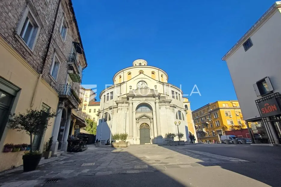 rijeka, centar, idealna investicija, dvosoban stan 60 m² u zgradi s liftom - slika 10