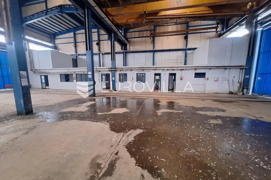 gospić, proizvodna hala 3800 m², višenamjenska mogućnost - slika 3