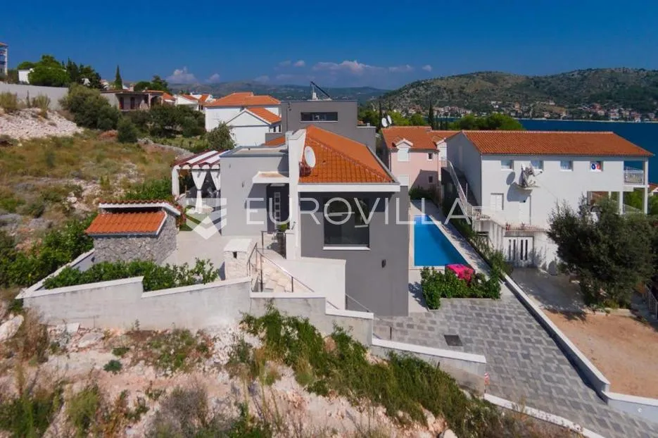 rogoznica, kuća s bazenom i pogledom na more, 352 m² - slika 4
