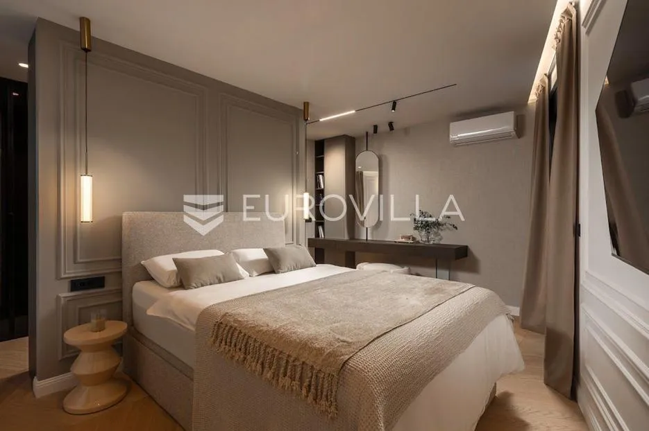 zagreb, ekskluzivan i luksuzan penthouse s velikom terasom i garažom nkp 250 m2 - slika 18