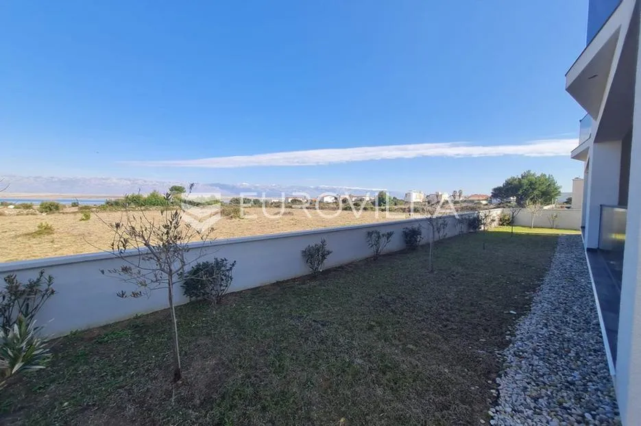 vir, luksuzan apartman u prizemlju s vrtom i pogledom na more - slika 4