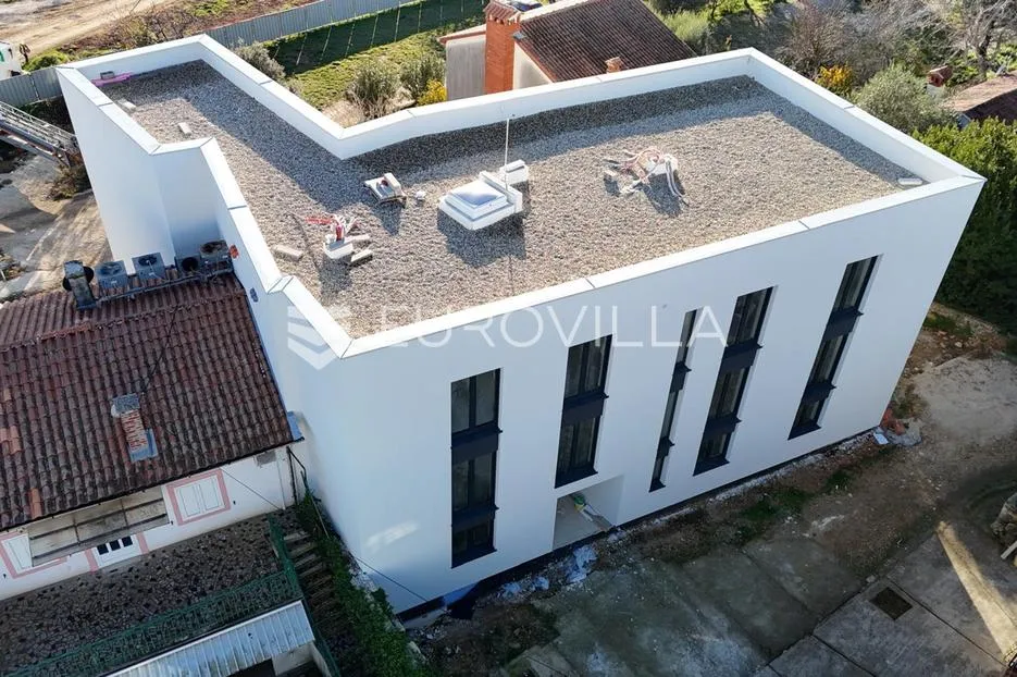 istra, rovinj, trosoban stan na 1. katu zgrade 99,90 m² - slika 3