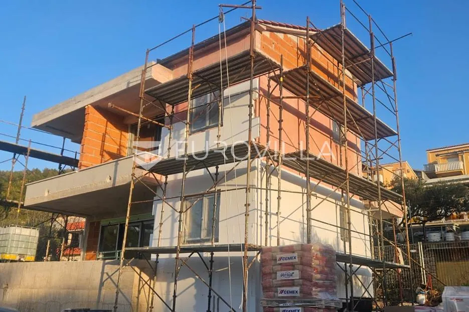 primošten, predgrađe nova kuća od 250 m², tri sobe i pogledom na more 100 m od plaže - slika 4