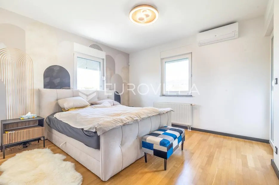 zagreb, bukovačka, komforan trosoban stan 114 m² - slika 10