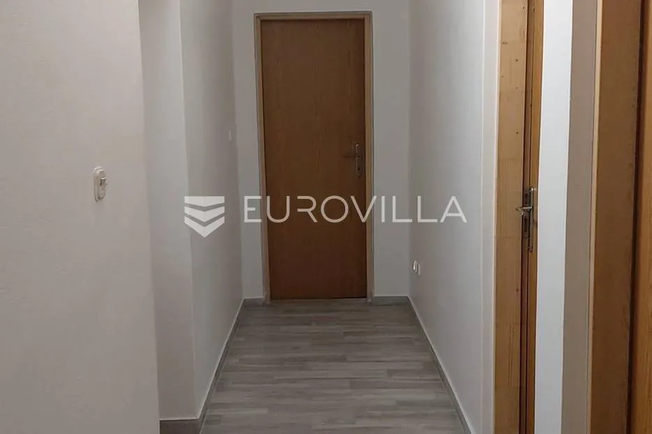 omiš, marušići, prekrasan trosoban stan s pogledom na more - slika 5