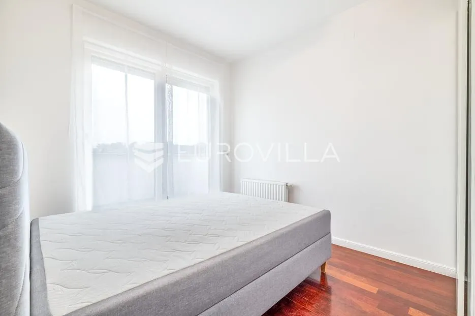 zagreb, zelengaj, prekrasan četverosoban penthouse 118 m2 - slika 18