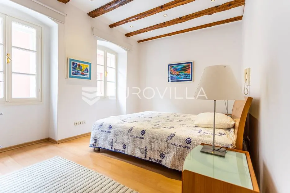 šibenik, dvosoban stan na rivi, povijesna zgrada, 78,03 m2 - slika 7