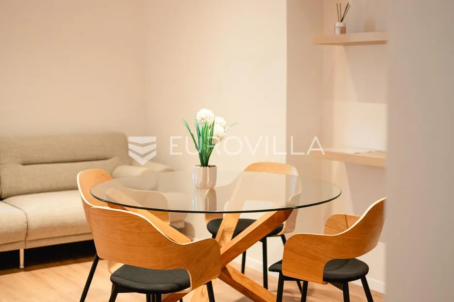 zagreb, gornji grad, kaptol, luksuzan trosoban stan 78 m² - slika 3