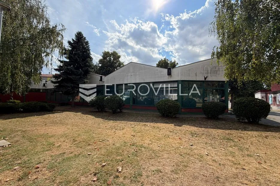 đakovo, strogi centar, poslovna zgrada 755 m² - slika 16