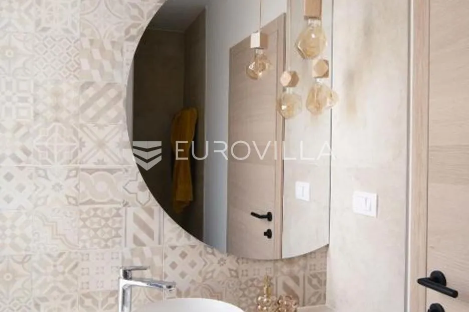 krk, linardići, luksuzna vila s bazenom i saunom, novogradnja, 200 m², okućnica 450 m² - slika 17