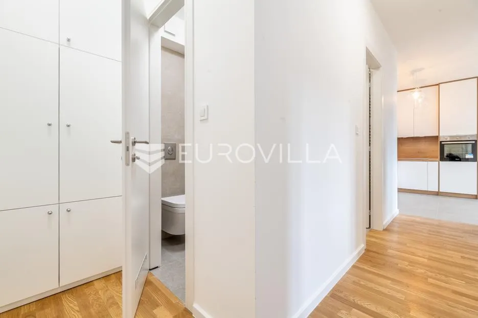 zaprešić, prekrasan trosoban stan 61 m², parking, namješten - slika 7