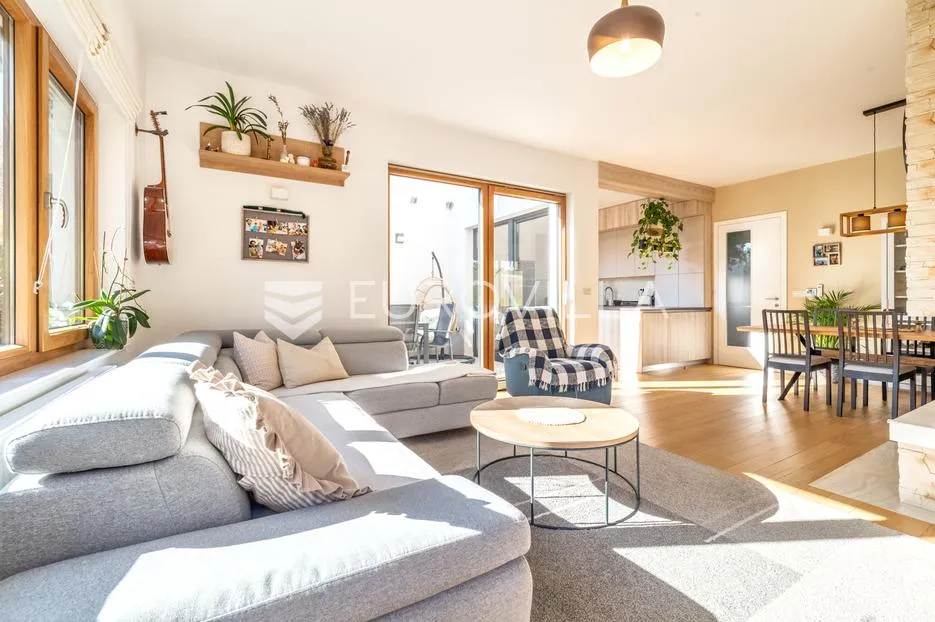 zagreb, mlinovi moderan troetažan stan 3 parkirna mjesta, 213 m² - slika 3