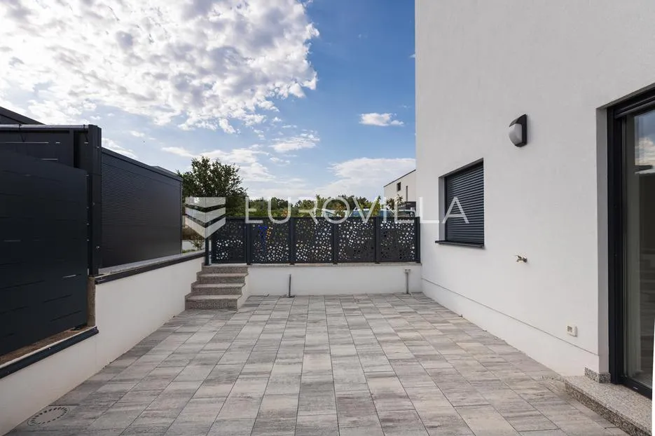 malinska, novogradnja, trosoban stan sa jednosobnim stanom od 115,40 m², pogled na more - slika 27