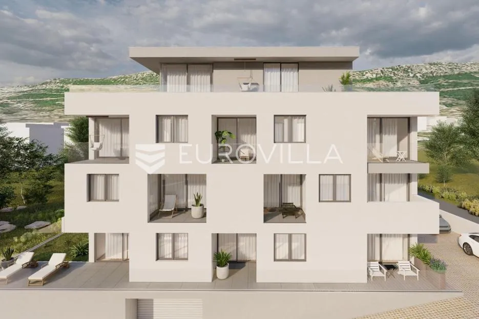 kaštel lukšić, dvosoban stan u prizemlju neto korisne površine 59,22 m² - slika 2