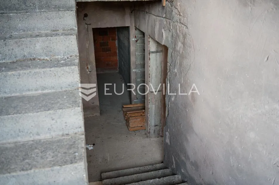vukovar, borovo naselje, stambeno, poslovna nekretnina 600 m² - slika 8