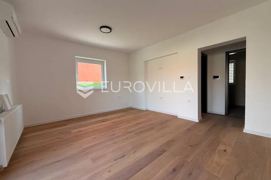 osijek, čepin, dvosoban stan s vrtom od 40 m² i parkirnim mjestom - slika 2