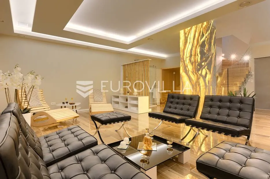 rovinj, rovinjsko selo, prekrasna villa s wellnessom i bazenom, 224 m² - slika 89