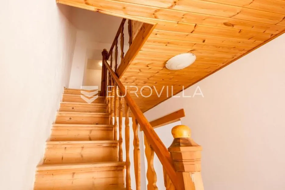 istra, marčana, kuća u nizu od 100 m² s dvorištem - slika 10