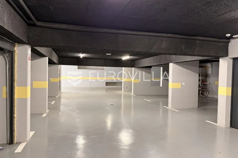 zadar, borik, luksuzno uređen dvosoban stan u novogradnji s terasom i dva garažna parkirna mjesta - slika 33