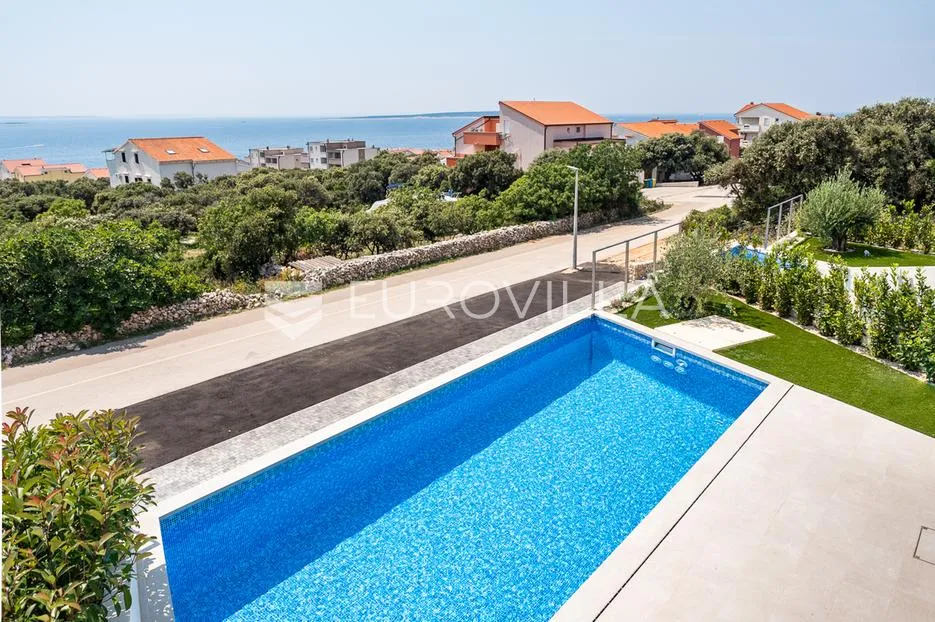 pag, mandre, luksuzno moderna vila 2, u nizu s bazenom i pogledom na more 130 m² - slika 36