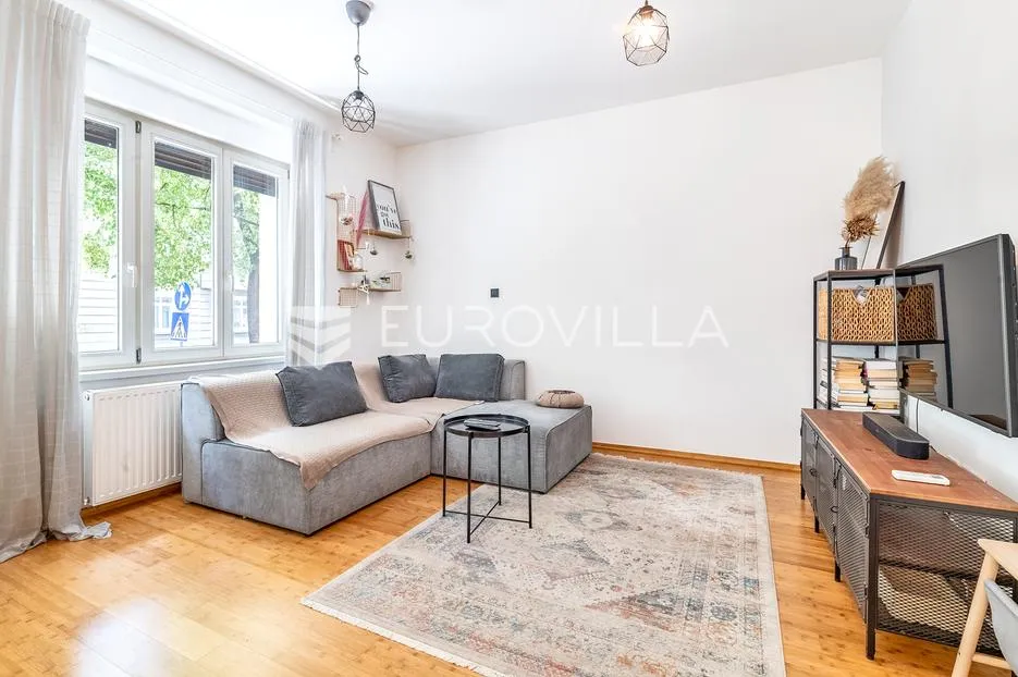 zagreb, centar, klaićeva ulica, prekrasan dvosoban stan 49,95 m² - slika 2