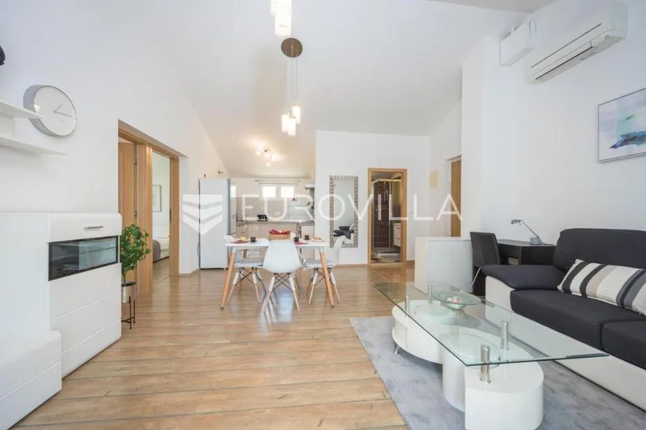medulin, istra, luksuzna samostojeća vila 205 m² s bazenom i pogledom na more - slika 9