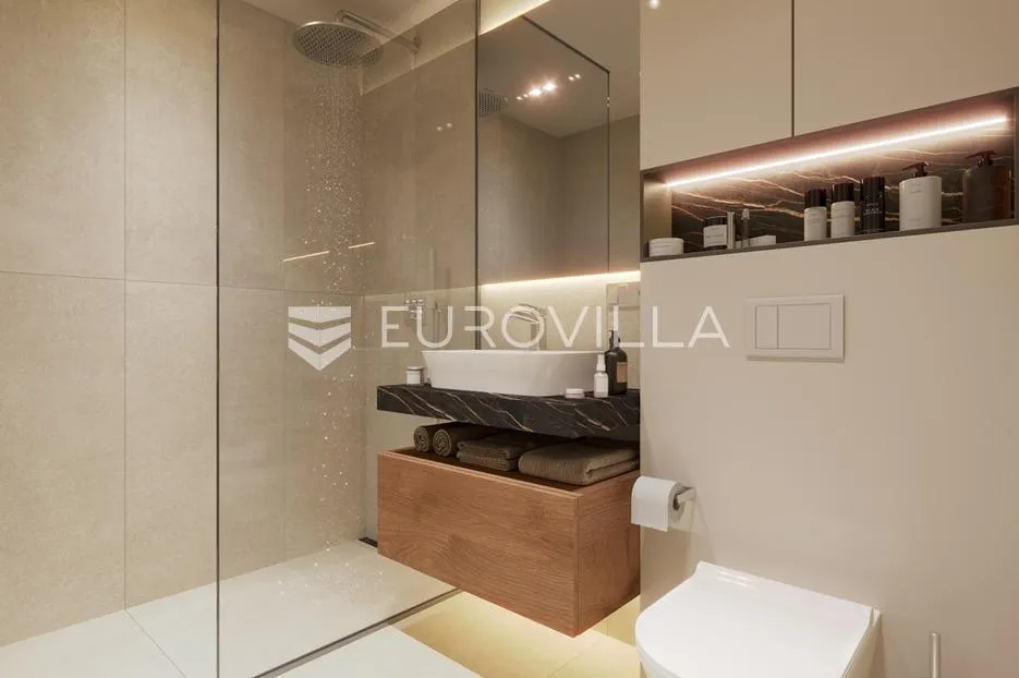 istra, poreč, dvosoban stan u prizemlju moderne novogradnje 79 m² - slika 12