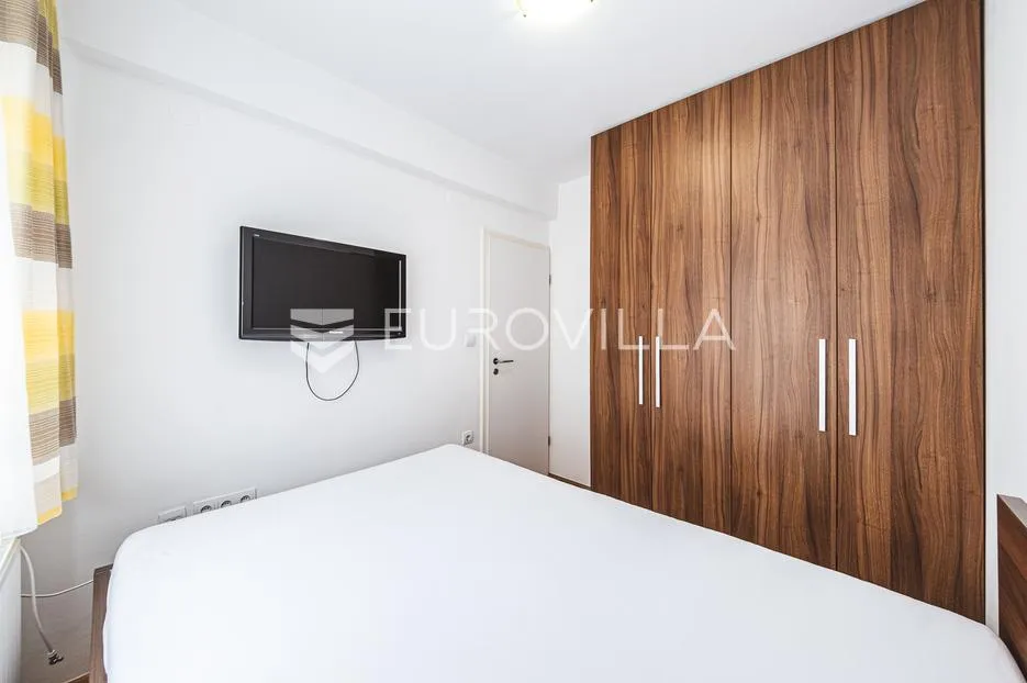 zagreb, podsused uređen trosoban stan 55 m² parking - slika 6