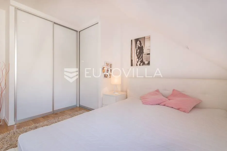 maksimir, dobri dol, prekrasan trosoban stan veličine 80 m² na mirnoj lokaciji - slika 21