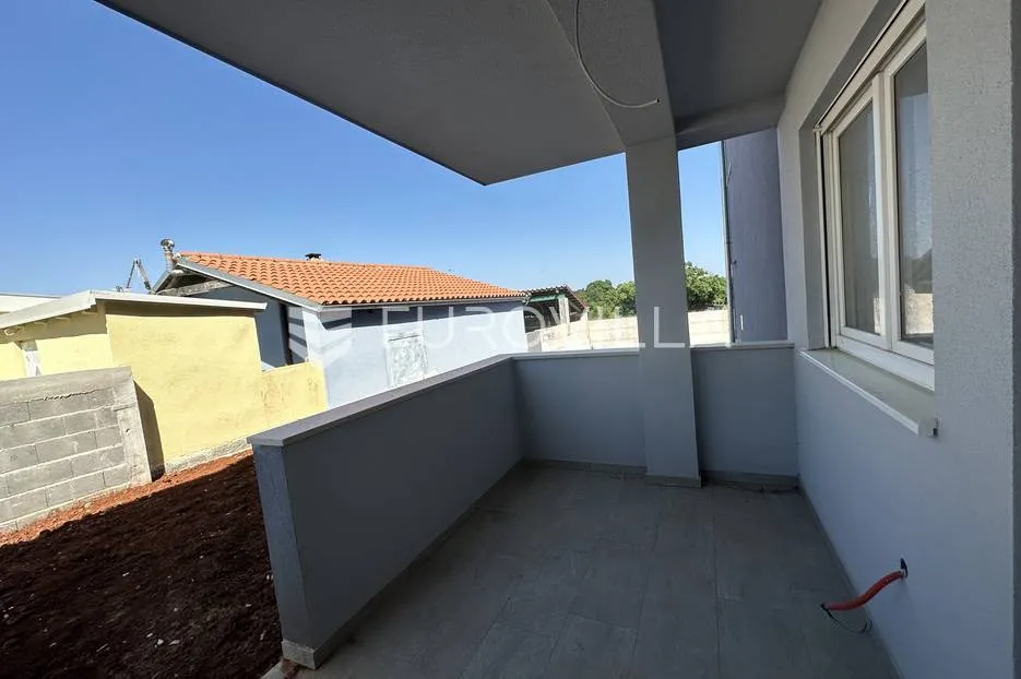 šišan, trosoban stan nkp 76,25 m2 i velikim vrtom - slika 17