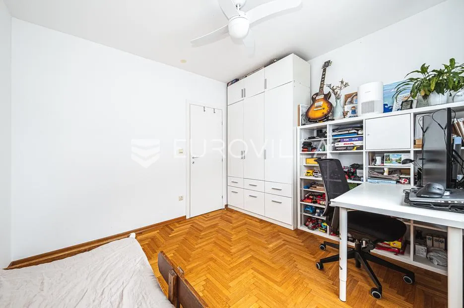 zagreb, špansko, predivan trosoban stan 69 m² - slika 12