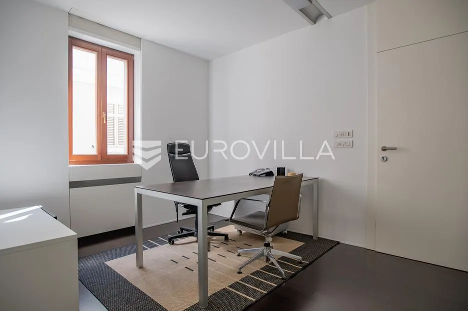 istra, rovinj, prostran poslovni 171 m2 prostor u centru grada - slika 20
