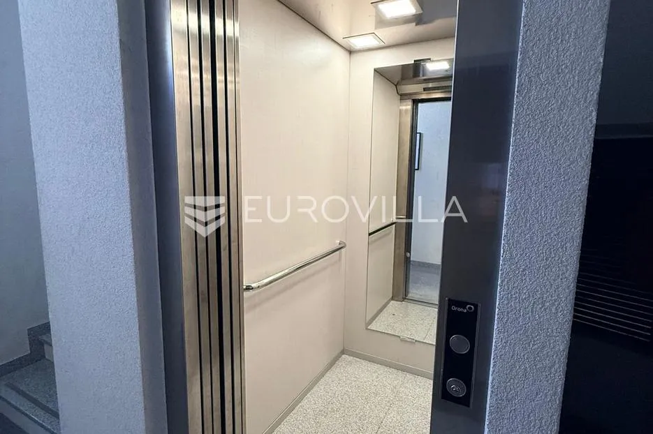 split, mejaši, prekrasan jednosoban stan s garažnim mjestom - slika 17