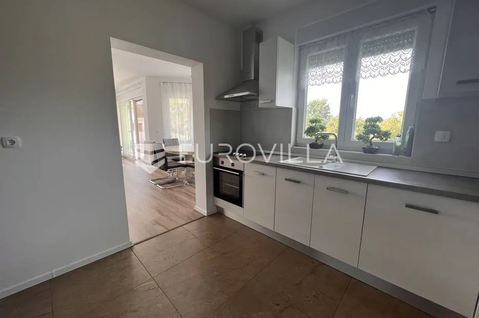 istra, buroli, kuća s bazenom, 140m2 - slika 10