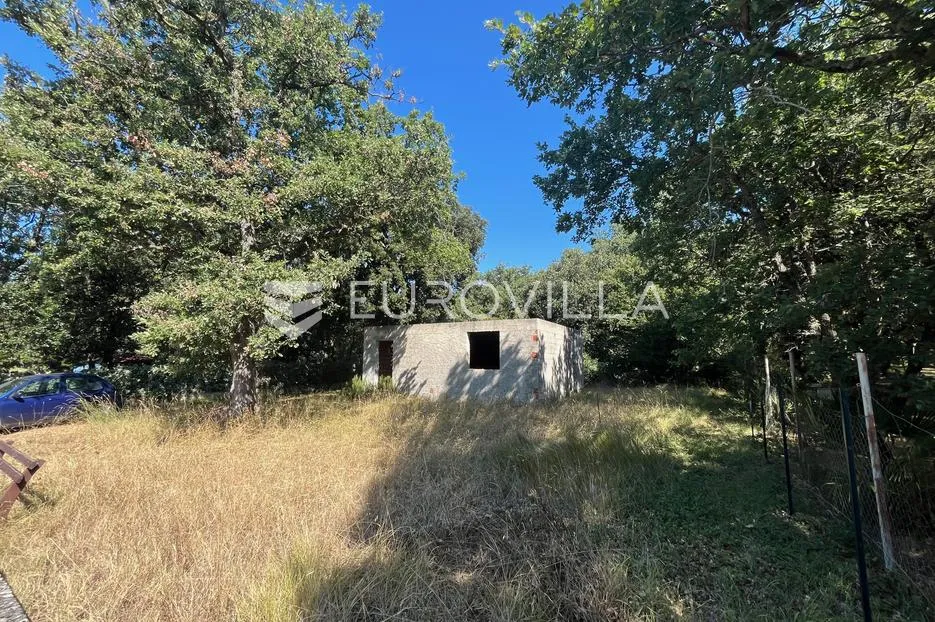 istra, peroj poljoprivredno zemljište 50 metara od mora s upisanim temeljem - slika 19