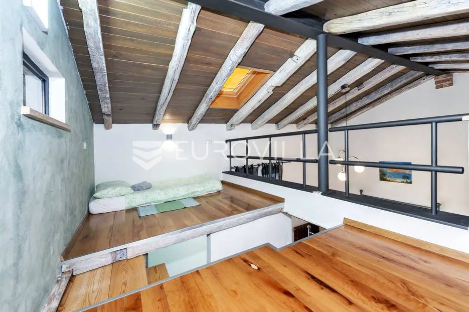 rovinj, šira okolica rovinja posebna samostojeća kuca 200 m² - slika 46