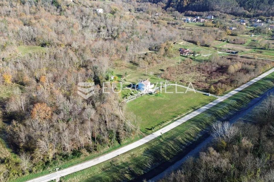 motovun, livade, prilika prostrano građevinsko zemljište - slika 14