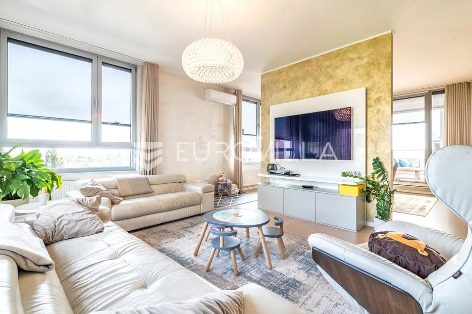 zagreb, sveti duh, luksuzan četverosoban stan s parkingom, 153 m² - slika 2