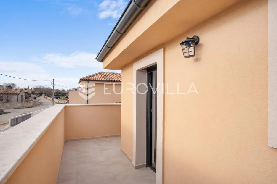 istra, svetvinčenat, cukrići, vila 155 m², terasa s ljetnom kuhinjom, bazen, 2 parkirna mjesta - slika 10