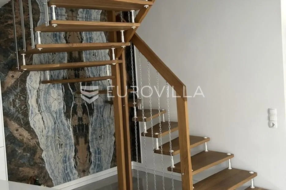 nova gradiška, prostrana i moderna kuća 200 m² - slika 7