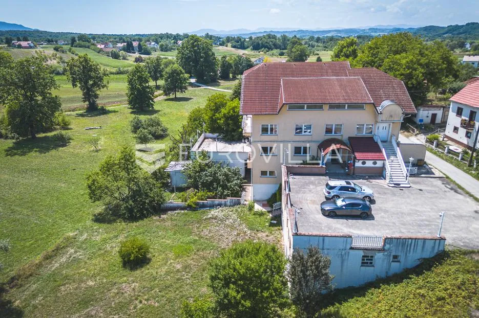 oroslavlje, stambeno poslovni objekt 1861 m² na predivnoj lokaciji - slika 2