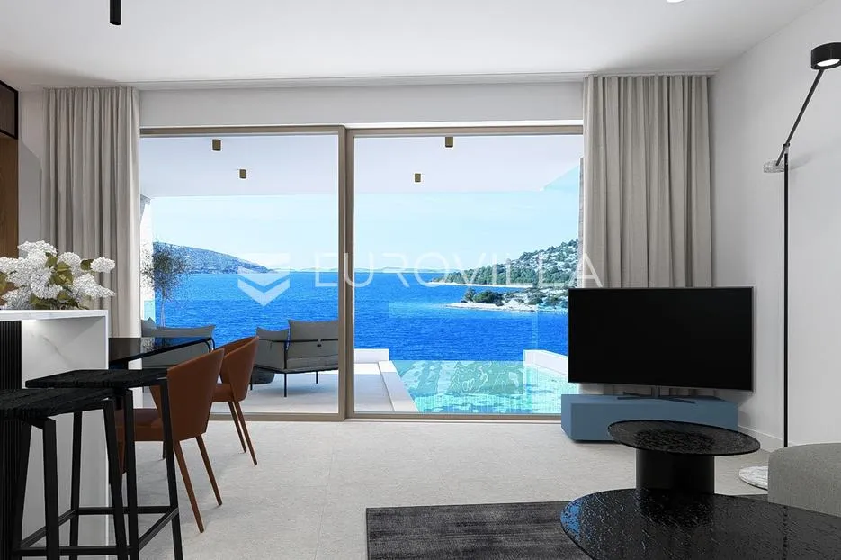 grebaštica, luksuzan stan s bazenom i pogledom na more, prvi red do mora, 91,33 m² - slika 12