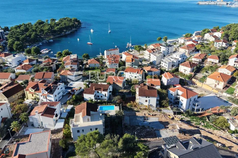 trogir, čiovo, dvosoban penthouse s krovnom terasom i predivnim pogledom na more - slika 16