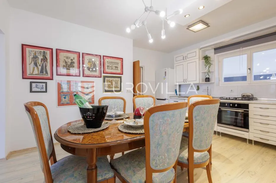 istra, pula, stan 3 spavaće sobe, vrt, parking, 165 m² - slika 11