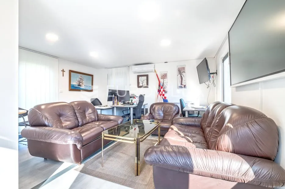 velika gorica, proizvodno, skladišna hala, 1.442 m² - slika 2